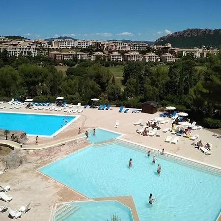 Lägenhet Cap Esterel Centre Fh Grand T2 Inclus Parking Couvert, 5 Piscines, Jardin Cloture,climatisation,vue